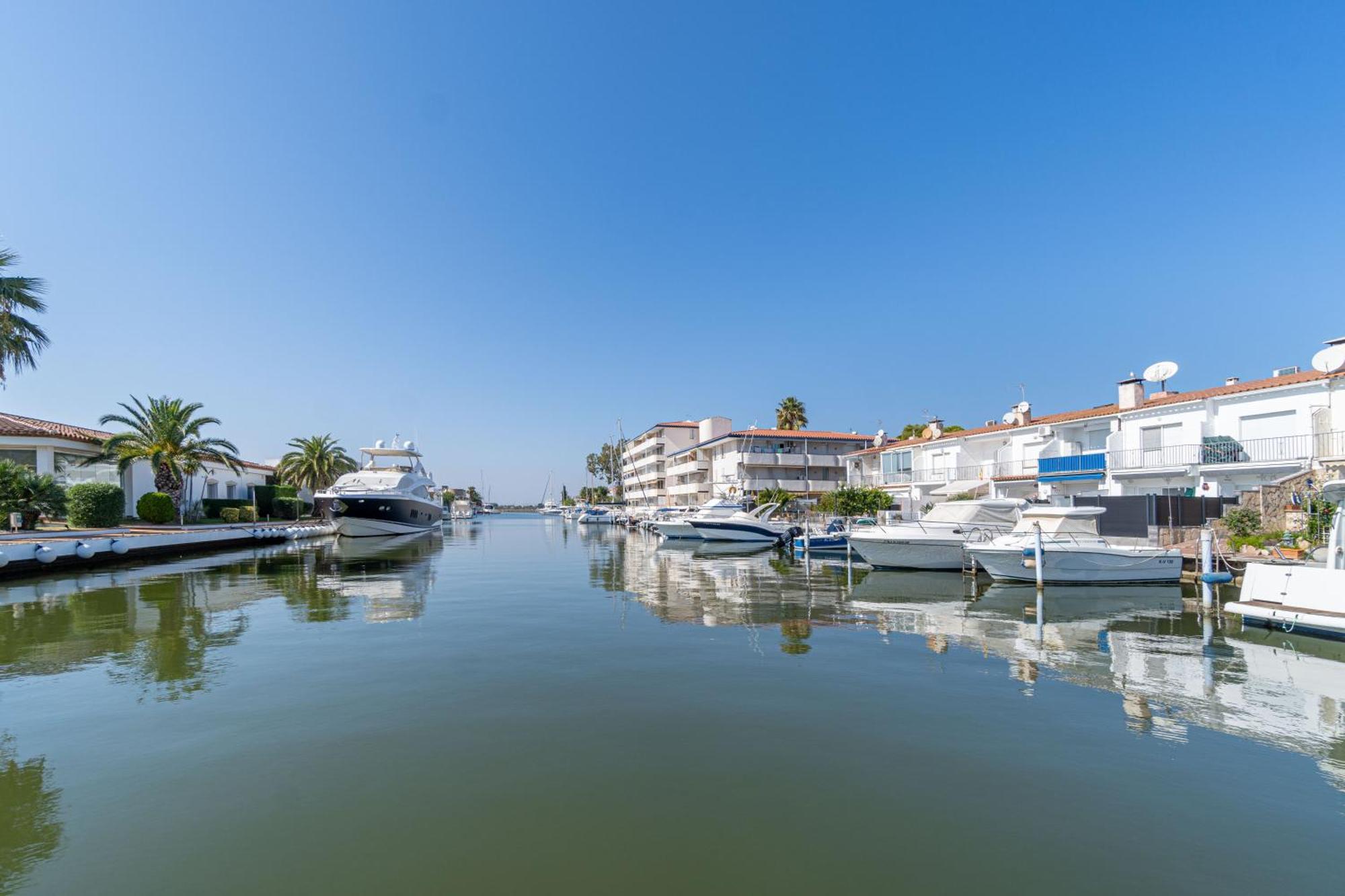 Garbi APARTAMENT 1 5 Roses Dış mekan fotoğraf